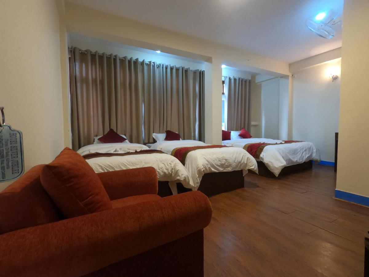Hotel Silver Jubilee Katmandou Extérieur photo